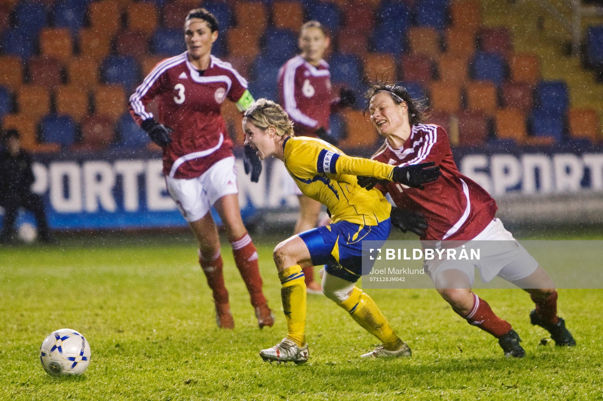 Victoria Svensson, Sverige och Anne Dot Eggers Nielsen,