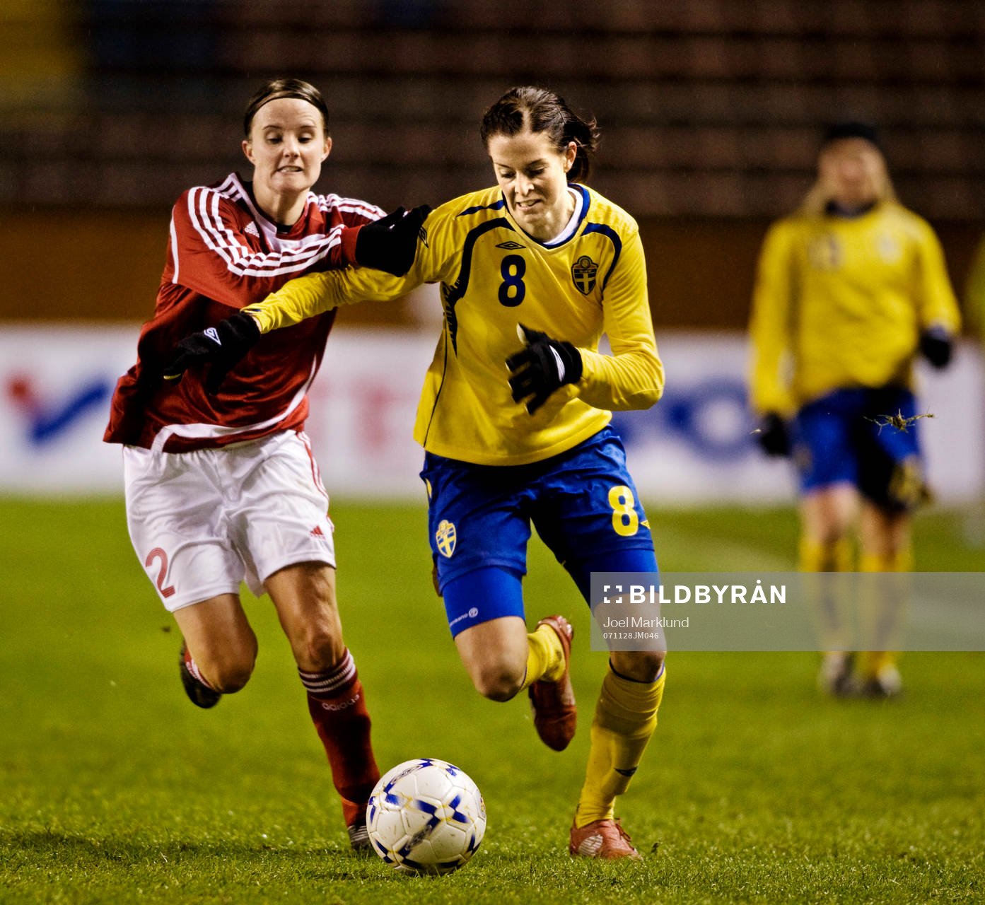 Lotta Schelin, Sverige,  Mia Olsen, Danmark