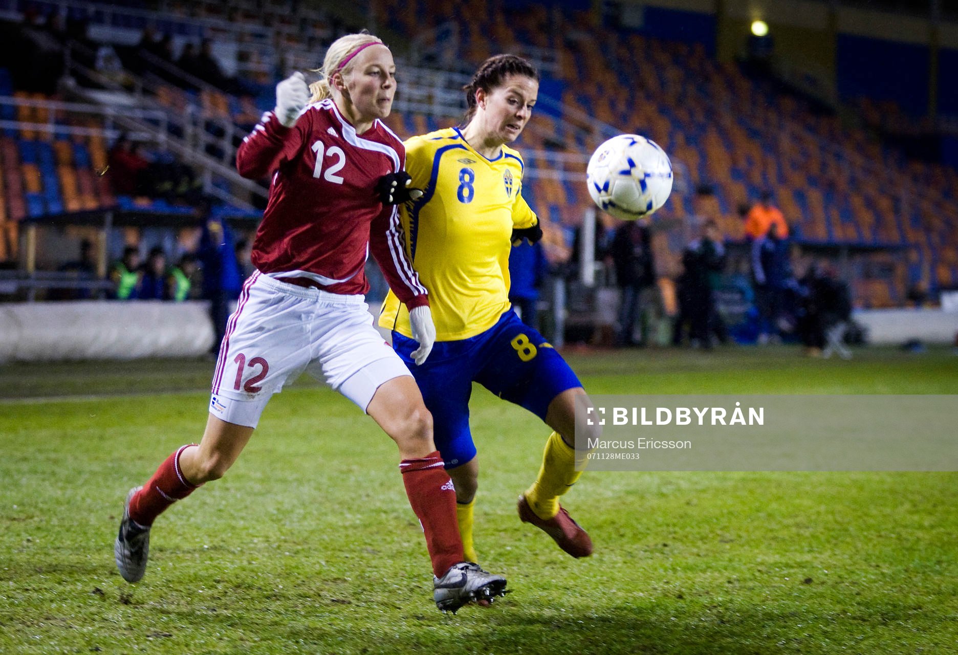 Christina Øyangen Ørntoft, Danmark, och Lotta Schelin,