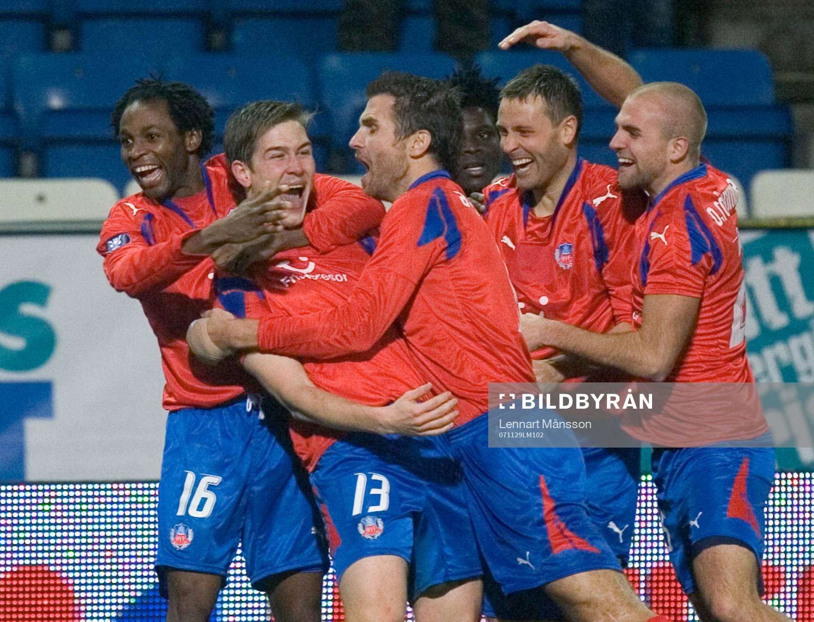 1-0, Olafur Skulason och hela HIF jublar, Europa här
