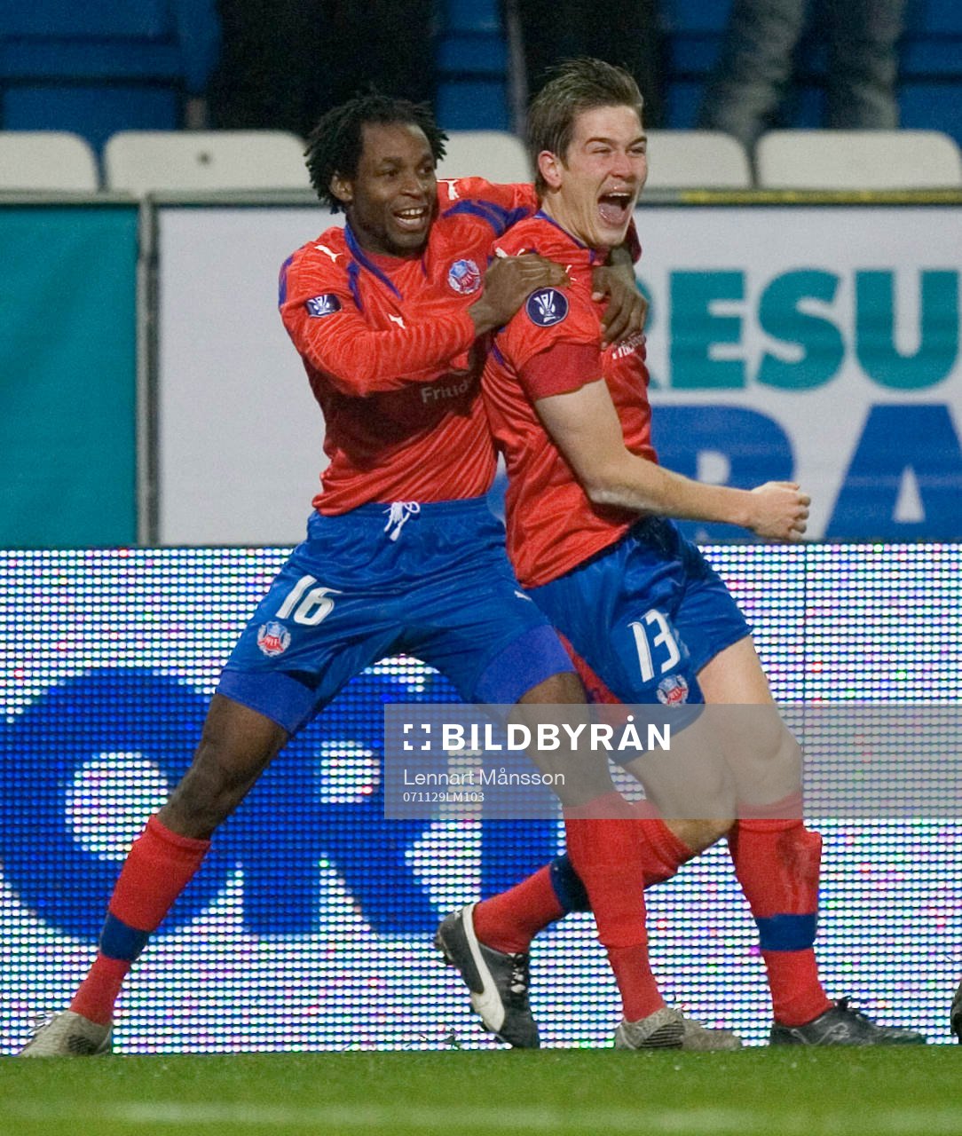 1-0, Olafur Skulason och hela HIF jublar, Europa här