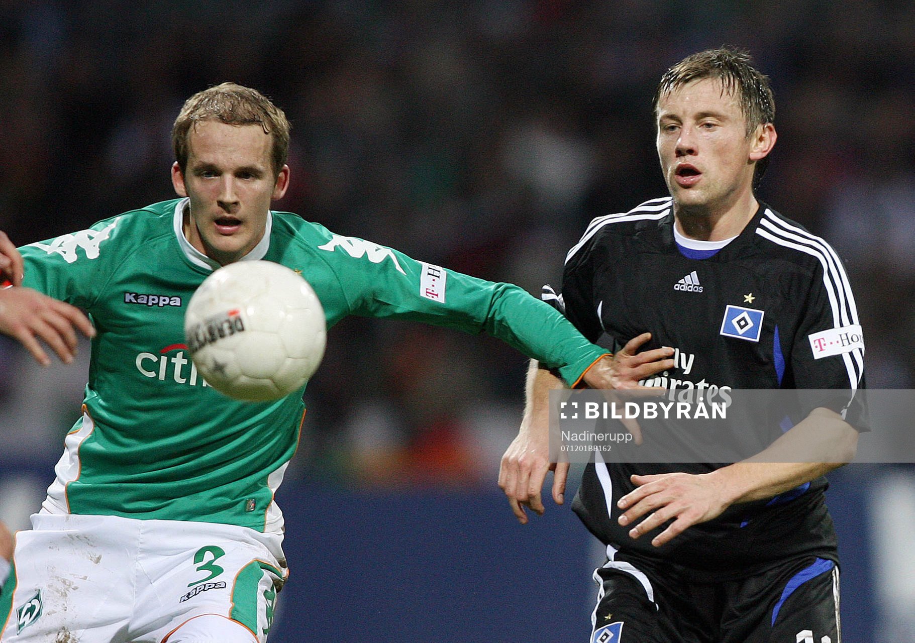Petri Pasanen, Bremen och Ivica Olic, Hamburg