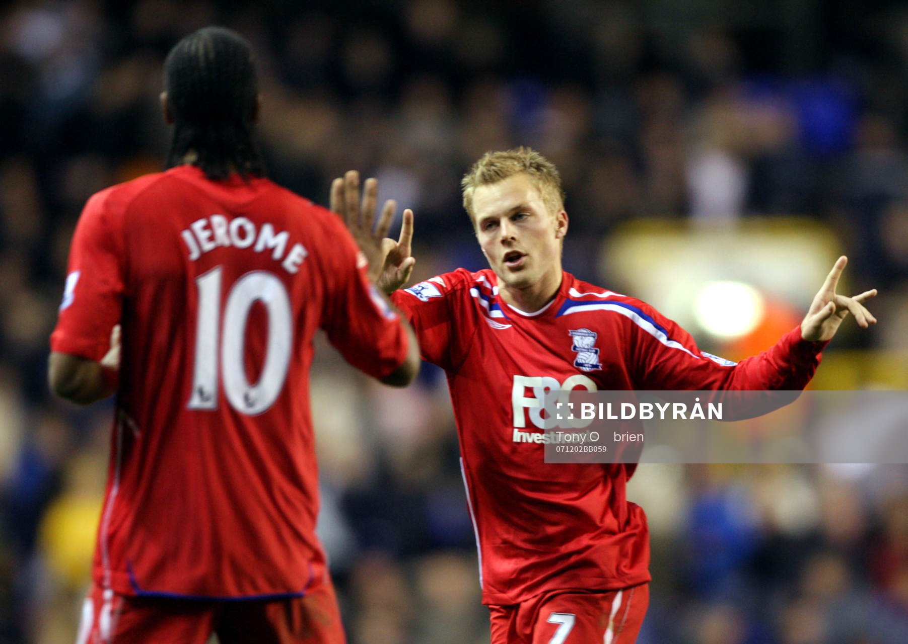  Sebastian Larsson, Birmingham, jubel efter mål.