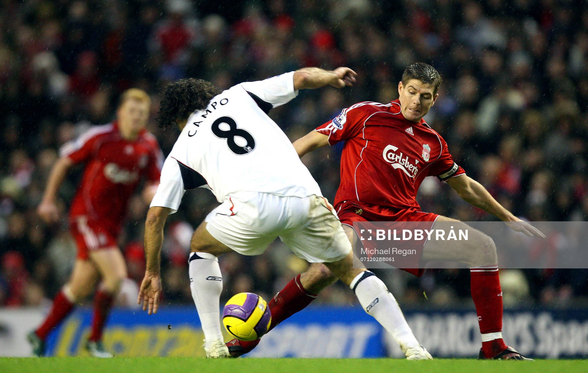 Ivan Campo, Bolton och Steven Gerrard, Liverpool