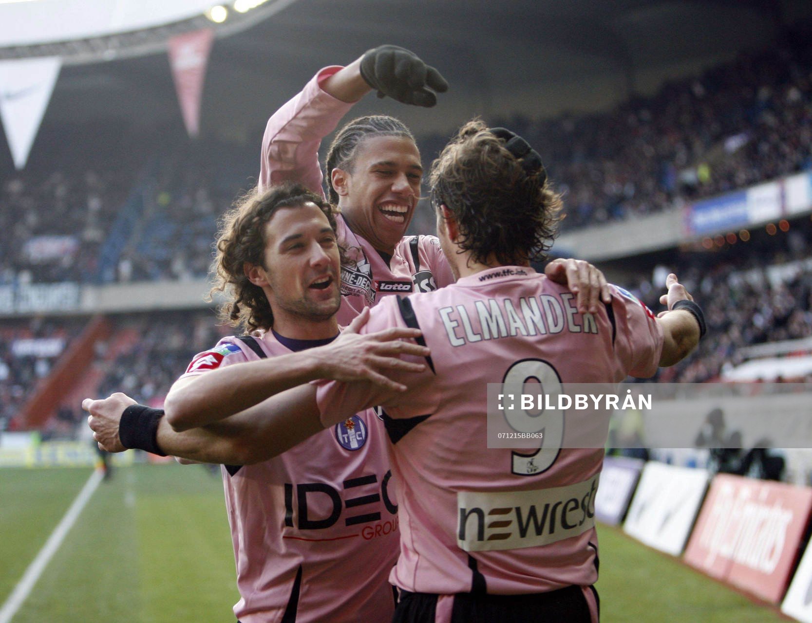 Johan Elmander, jubel