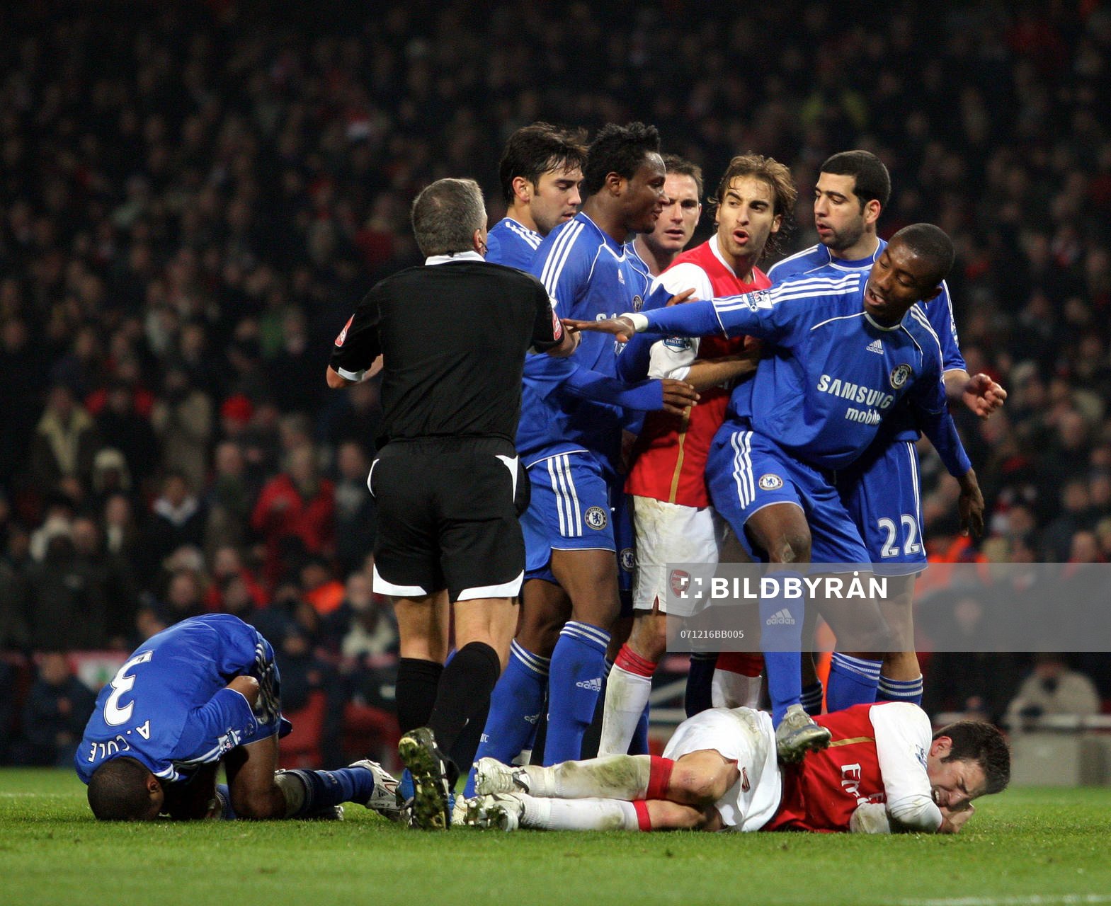 Ashley Cole och Cesc Fabregas, skada