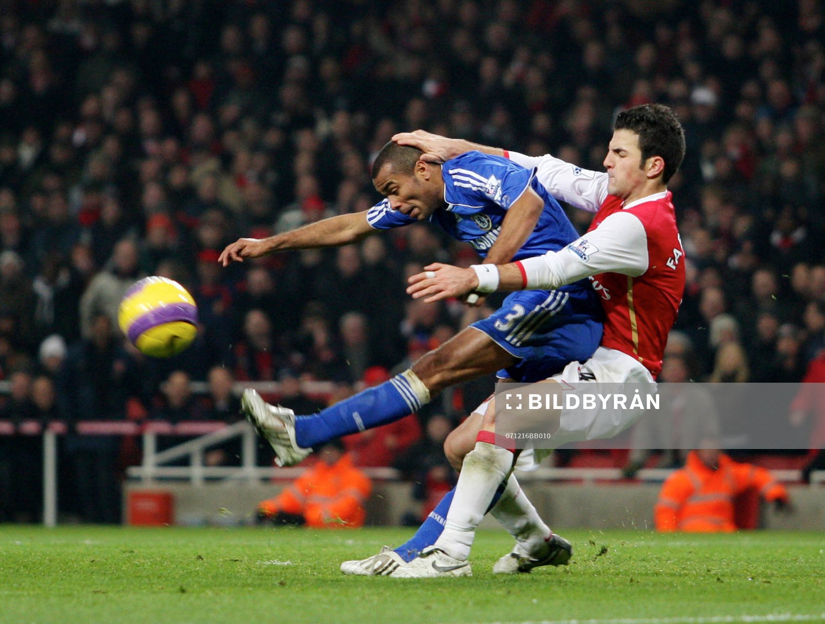 Cesc Fabregas och Ashley Cole