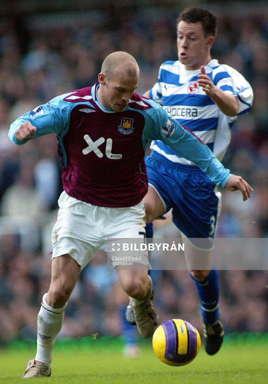  Fredrik Ljungberg, West Ham och Nicky Shorey, Reading.