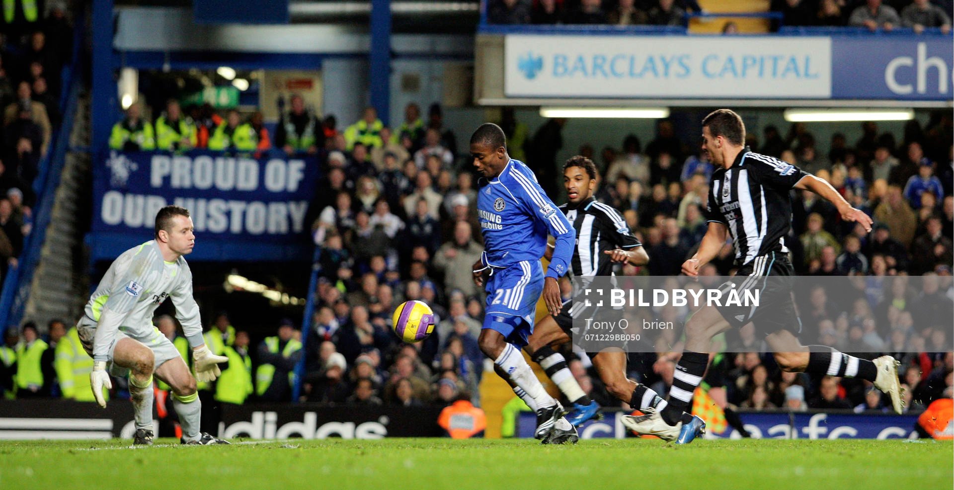 Salomon Kalou, Chelsea får bollen före andra målet
