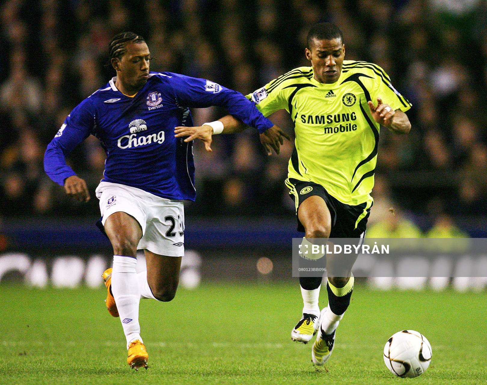 Manuel Fernandes, Everton och Florent Malouda, Chelsea