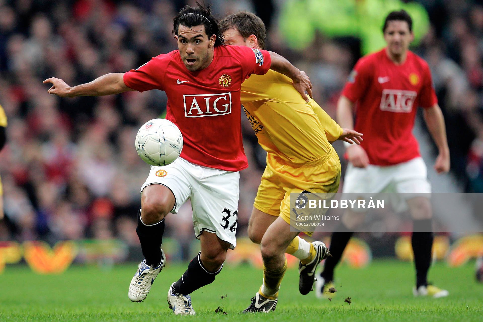 Carlos Tevez och Teemu Tainio