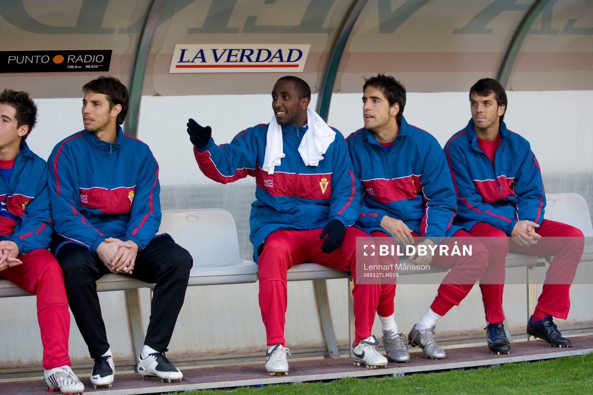 Goitom, Abel och Cuadrado, Murcia. Avbytarbänk
