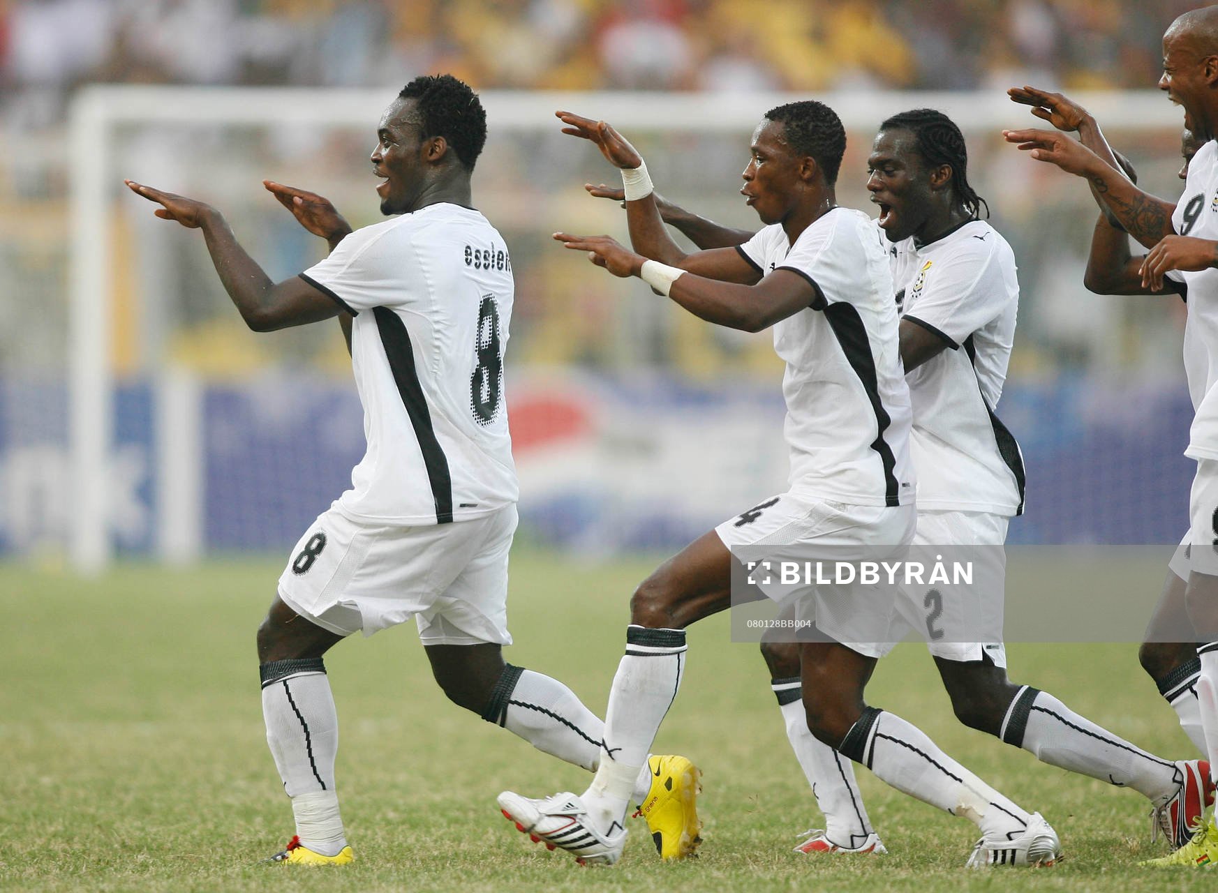 Michael Essien, Ghana. Glädje. Jubel. Segerdans