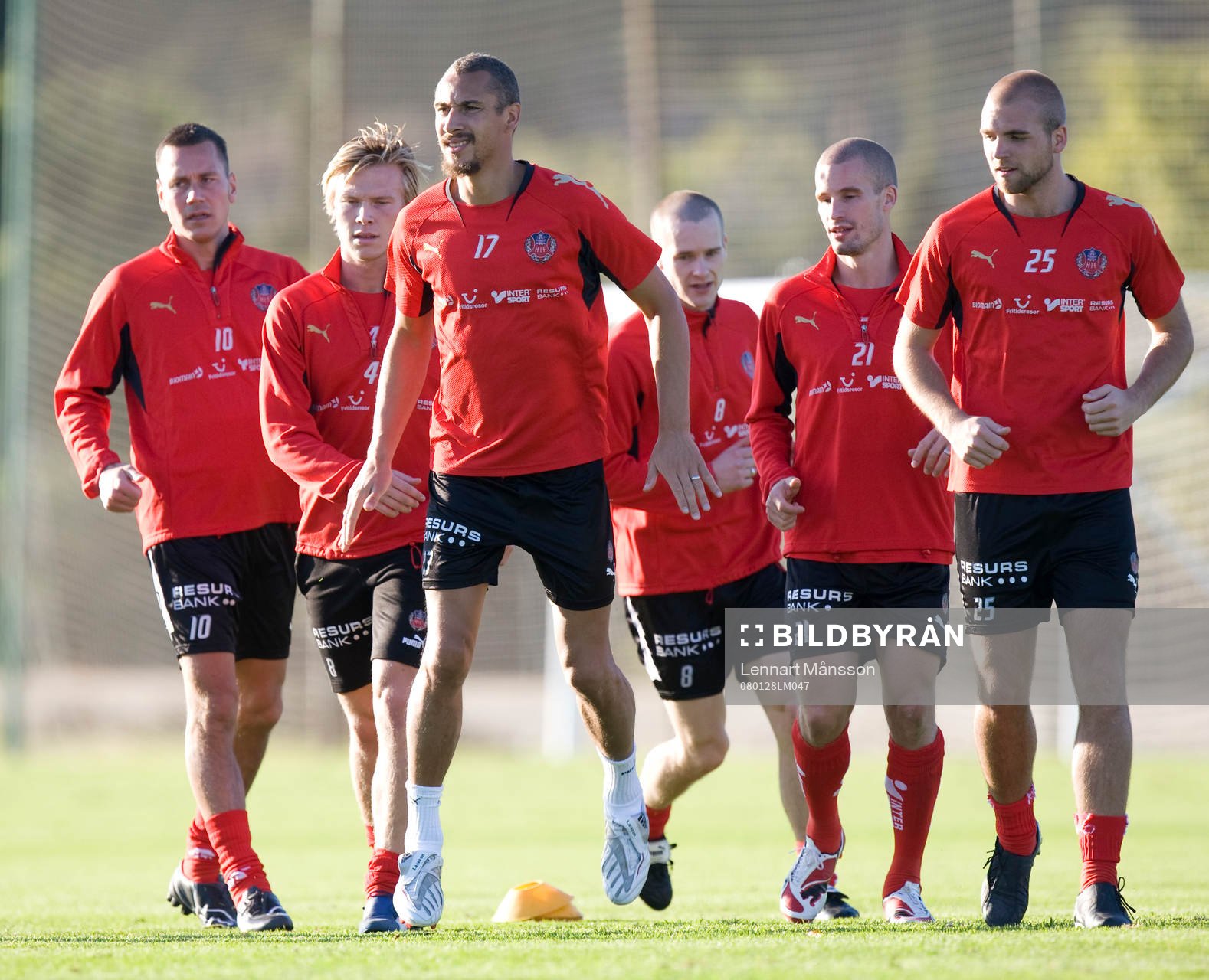 Henrik Larsson i täten framför Marcus Lantz, Andreas