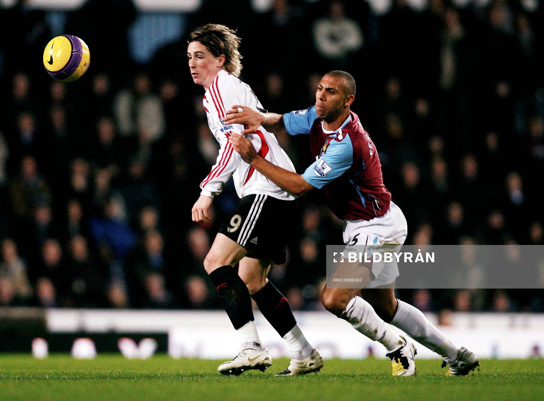 Fernando Torres, Liverpool och Anton Ferdinand, West Ham