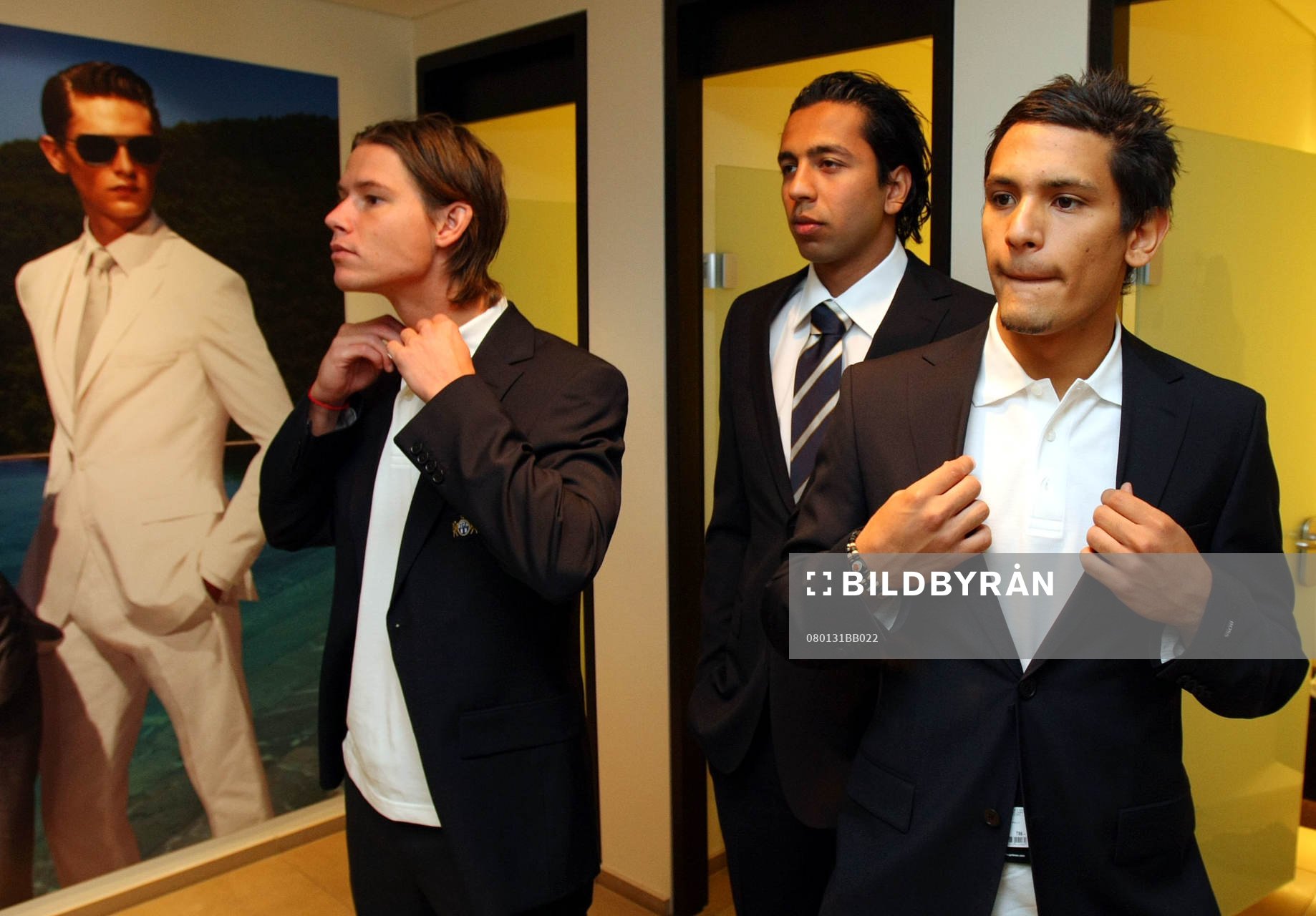 Emra Tahirovic, Dusan Djuric och Andres Vasquez provar