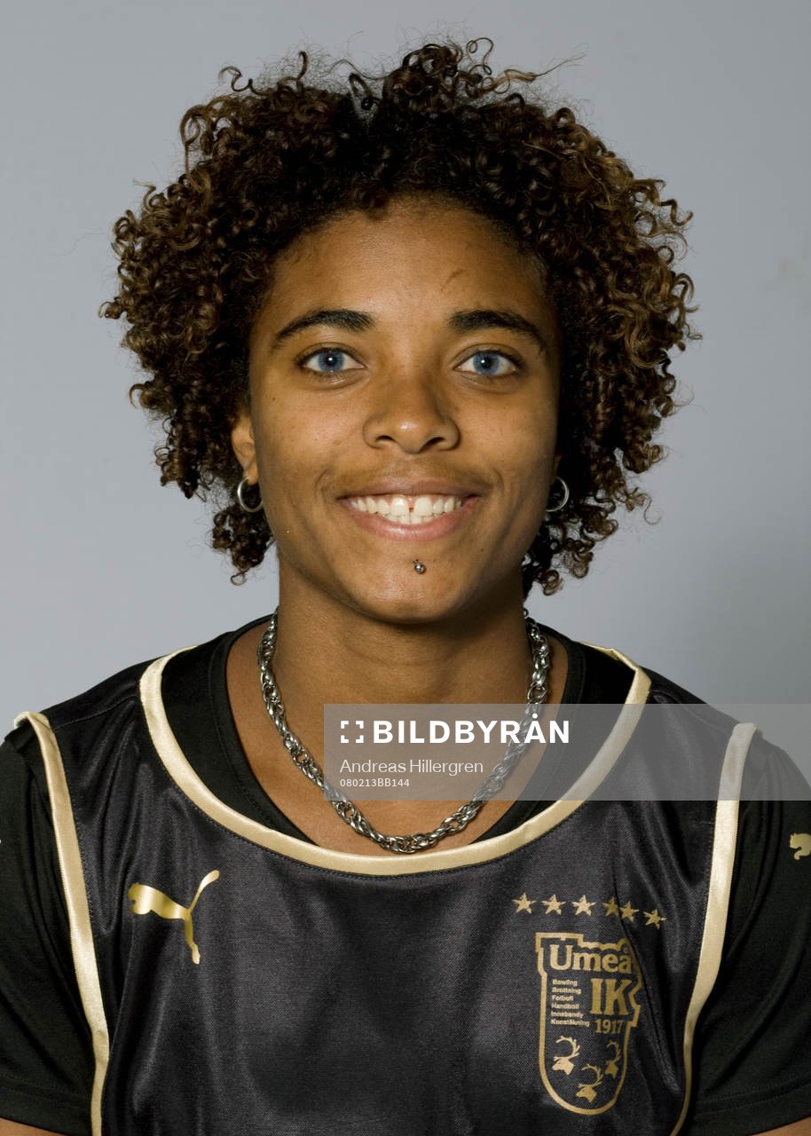 Elaine Moura