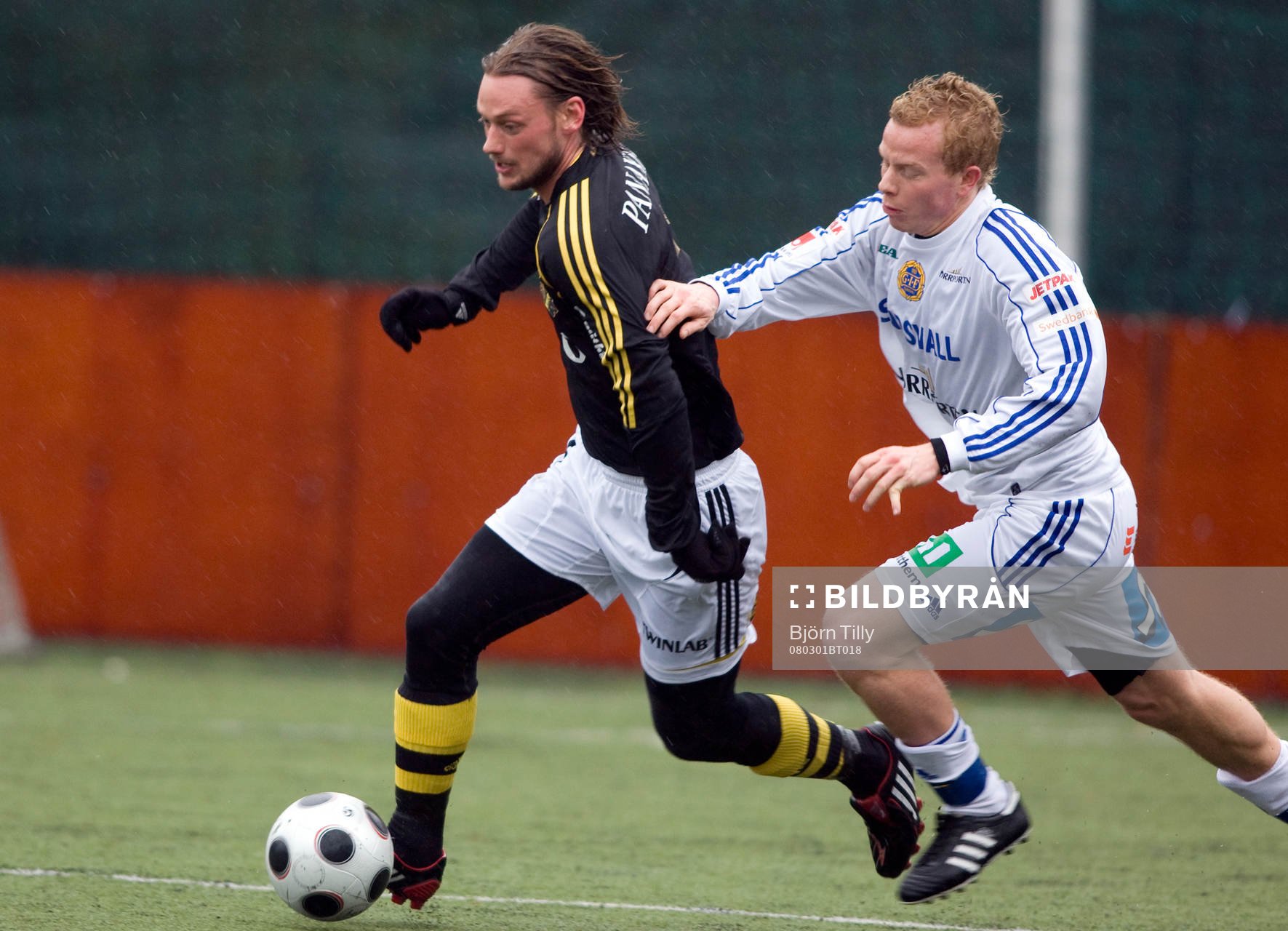 Patrik Karlsson, AIK, och Tobias Eriksson, Sundsvall