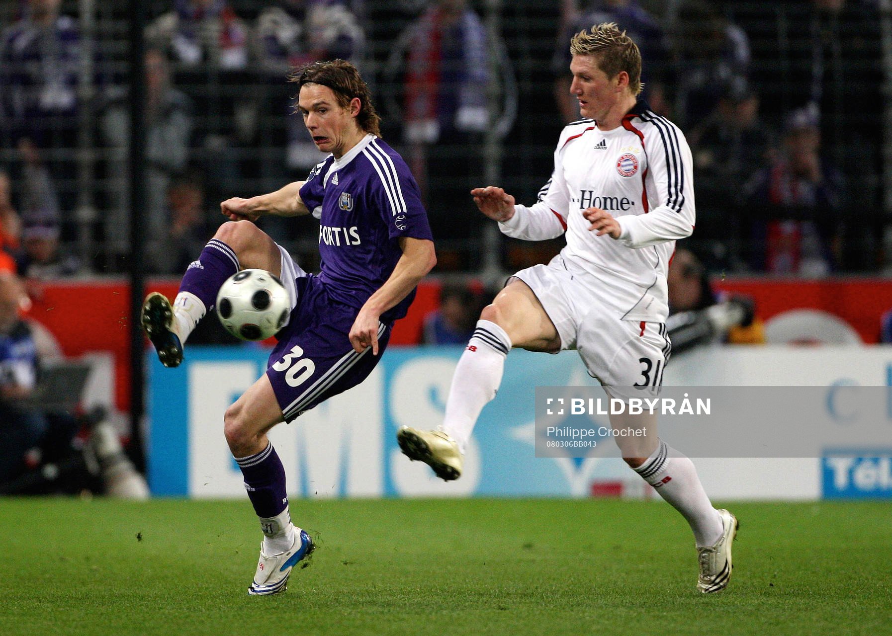 Guillaume Gillet, Anderlecht och Bastian Schweinsteiger