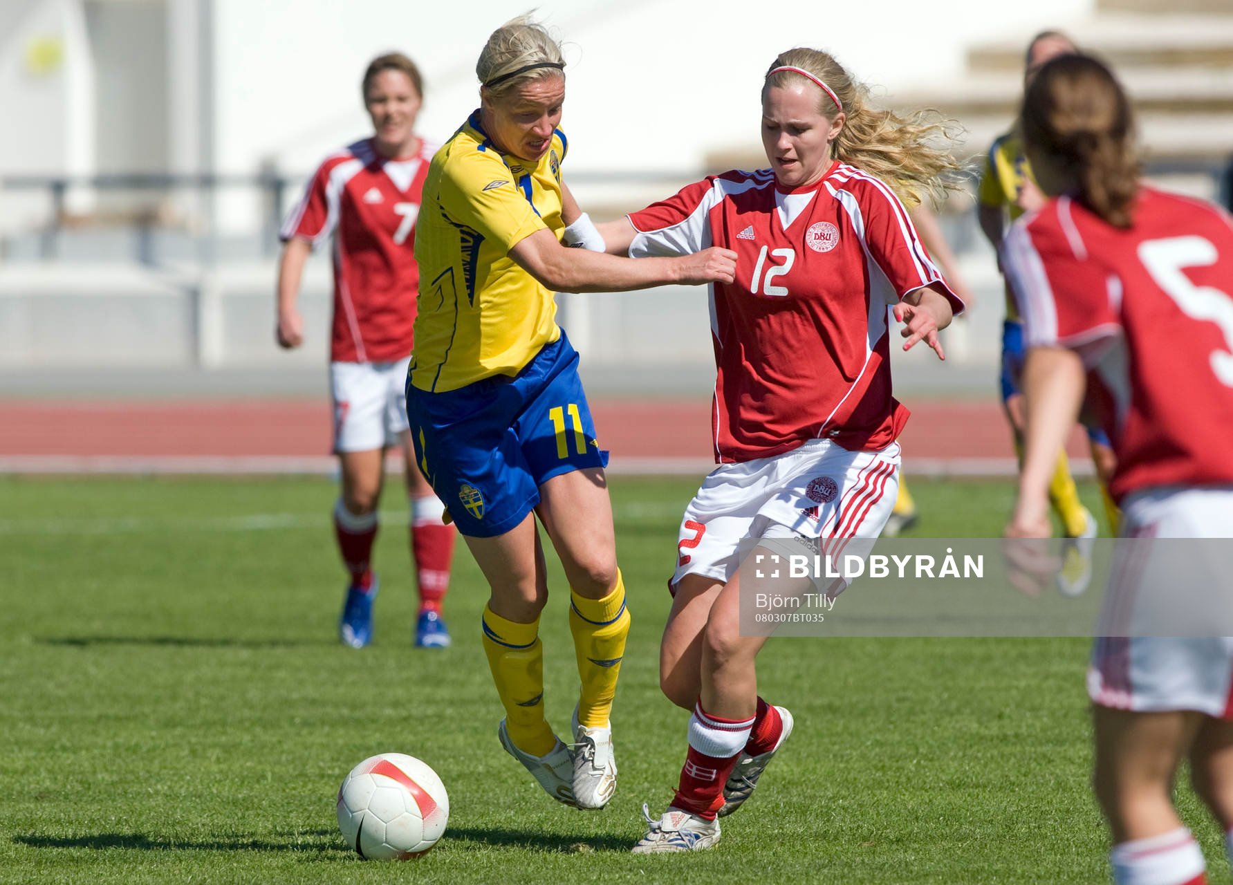 Victoria Svensson, Sverige, och Line Röddik Hansen, Danmark