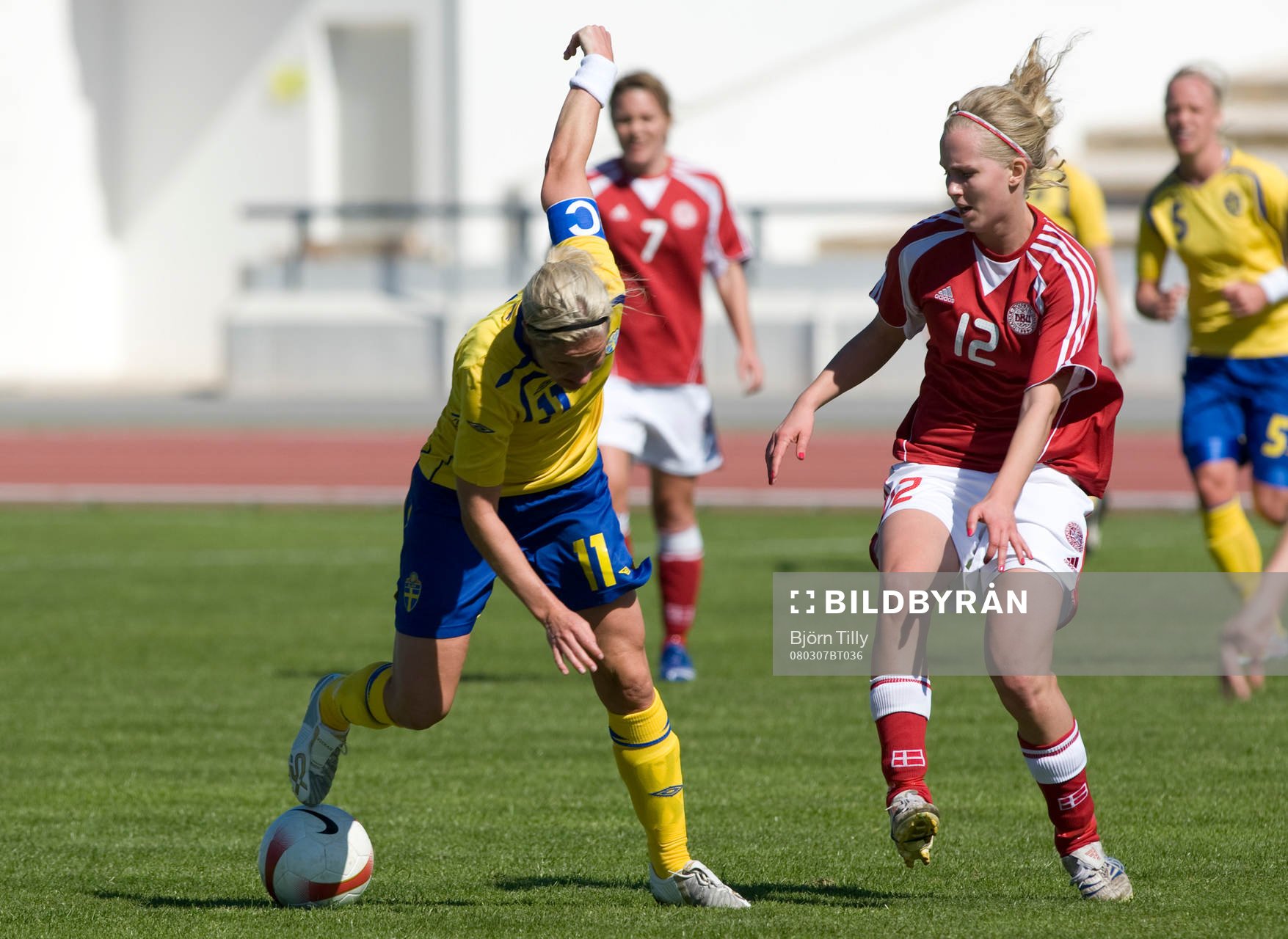Victoria Svensson, Sverige, och Line Röddik Hansen, Danmark
