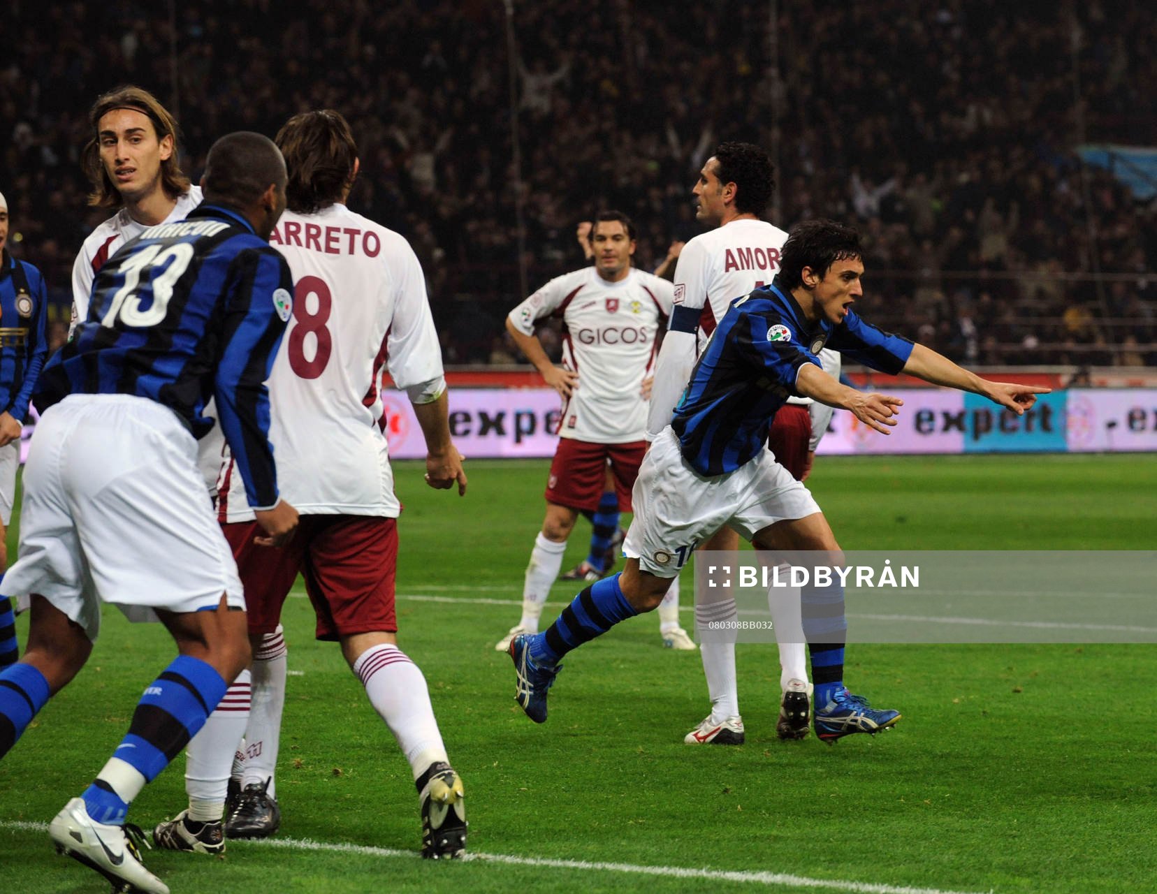  Burdisso, jubel.