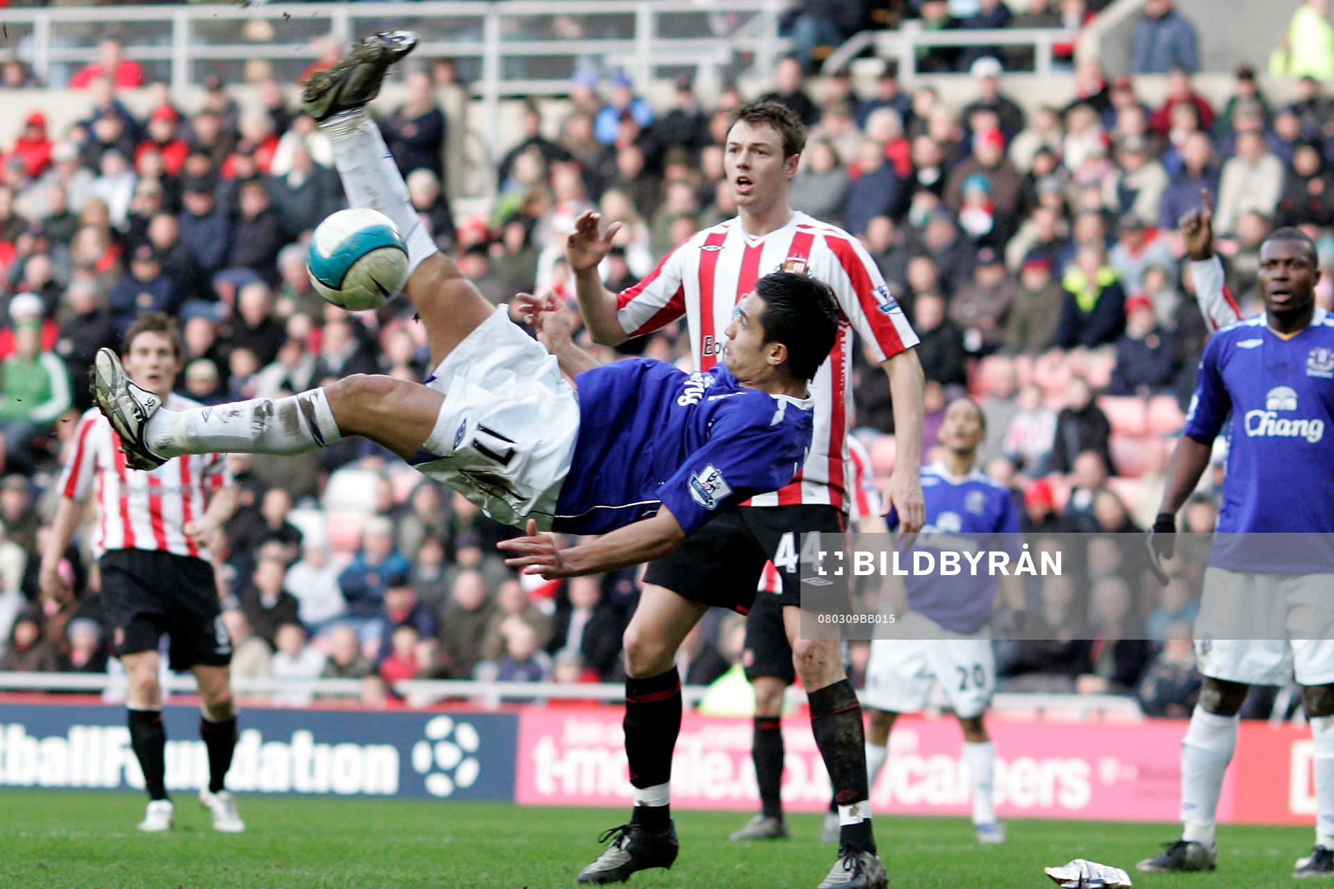 Tim Cahill, Everton