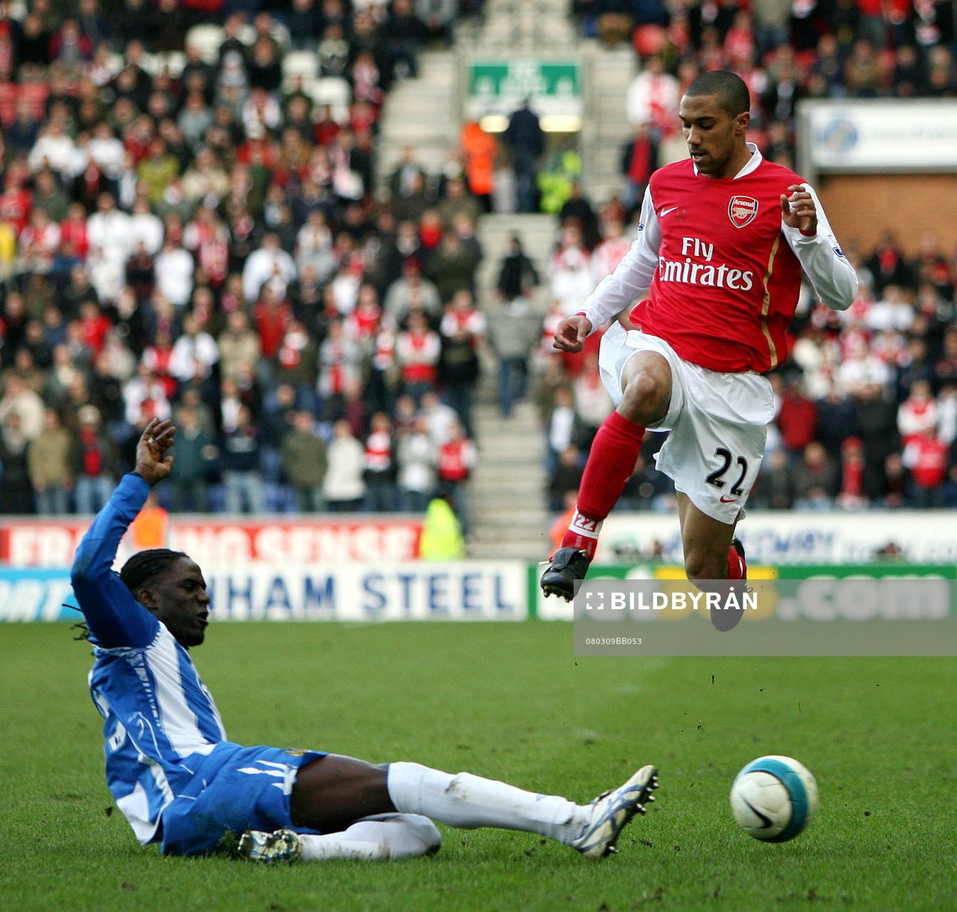  Mario Melchiot, Wigan och Gael Clichy, Arsenal.