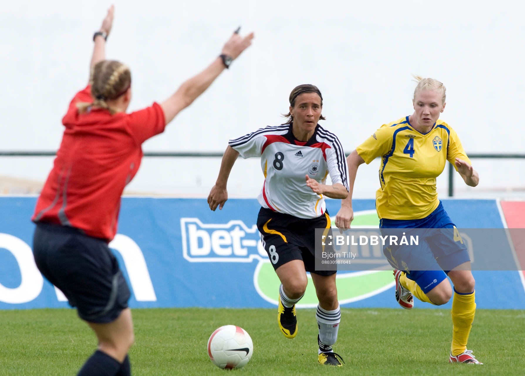 Navina Omilade, Tyskland, och  Anna Paulson, Sverige