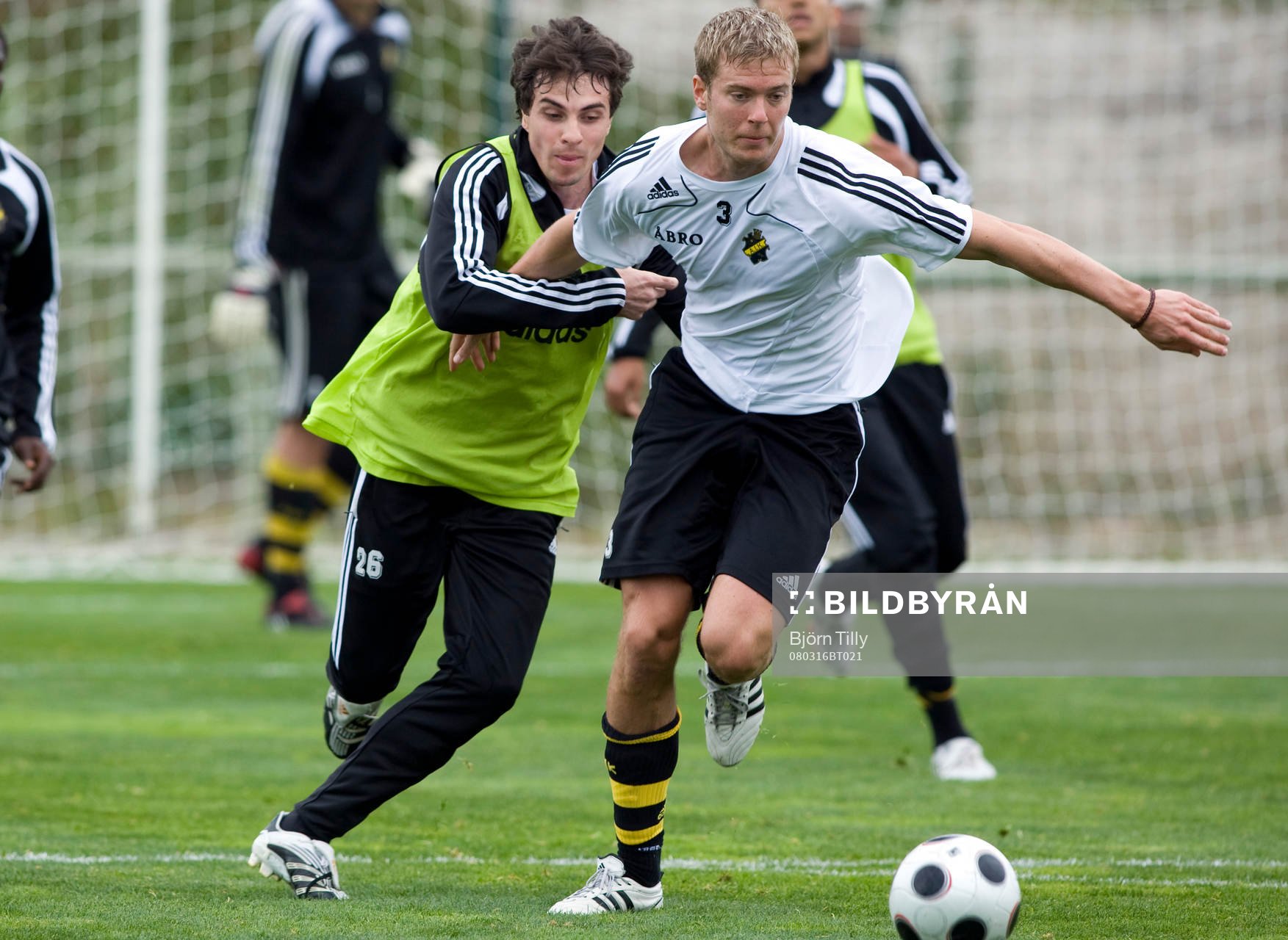 Daniel Mendes, AIK, och Per Karlsson, AIK