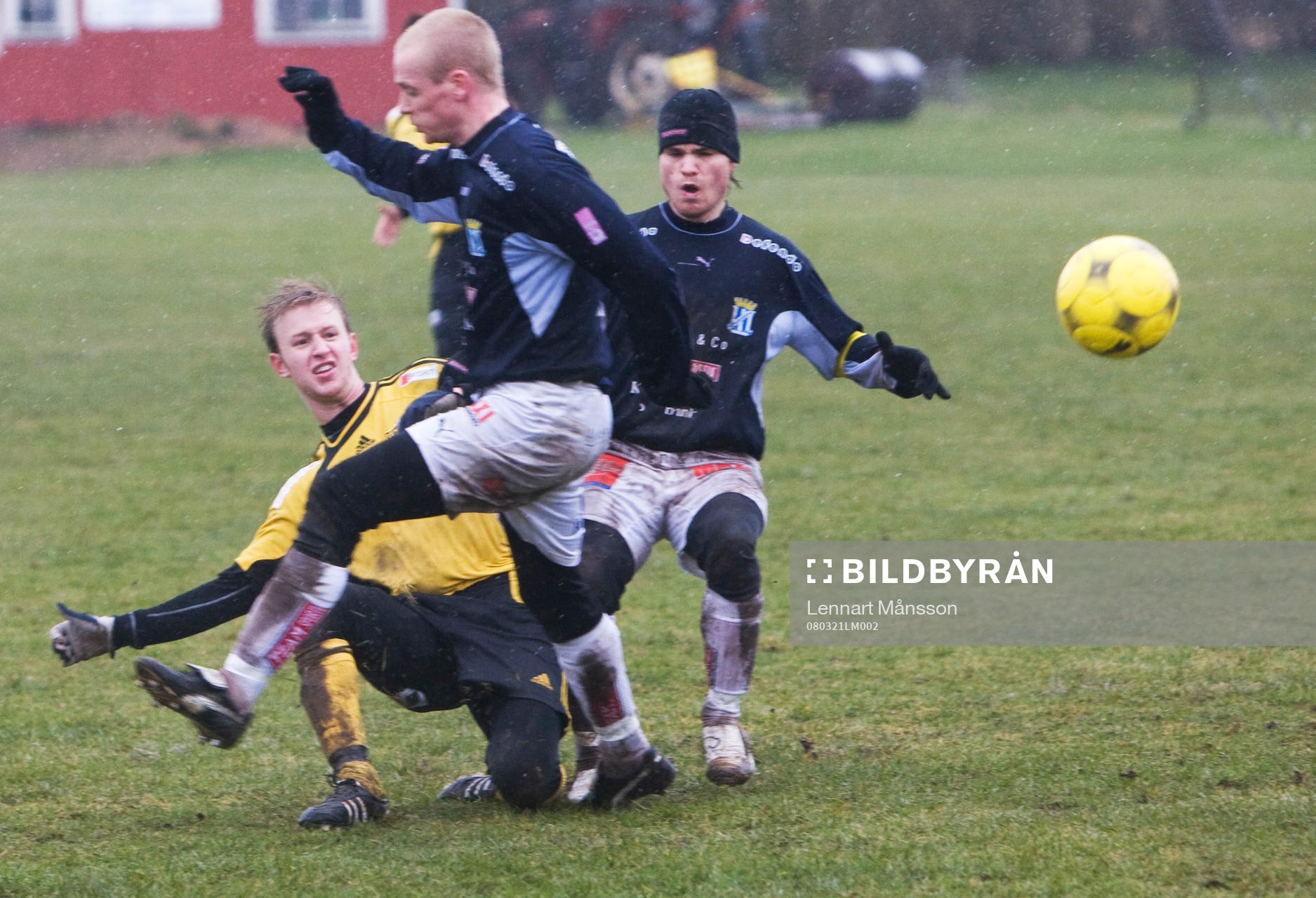 Oskar Olsson ger IFK ledningen med 3-2