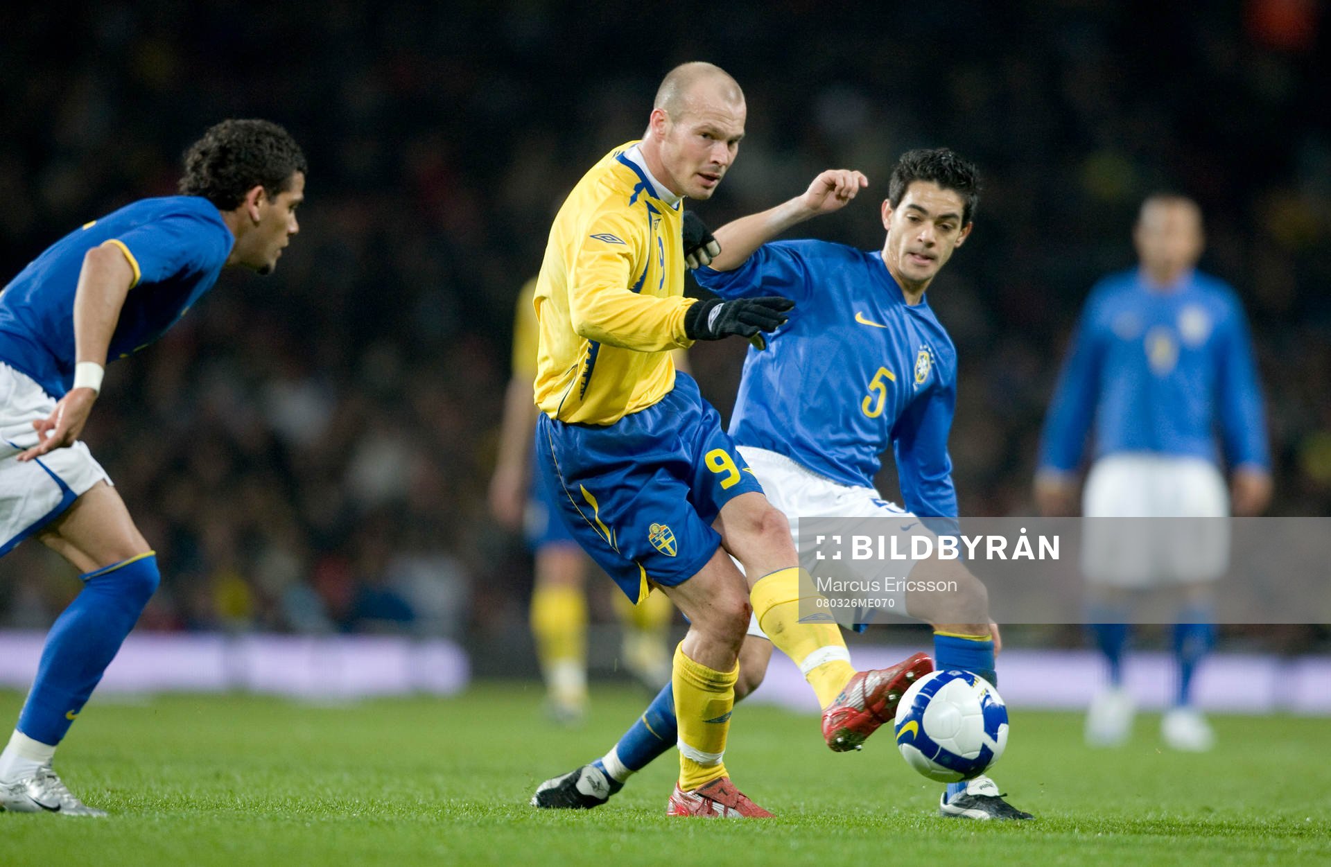 Fredrik Ljungberg, Sverige