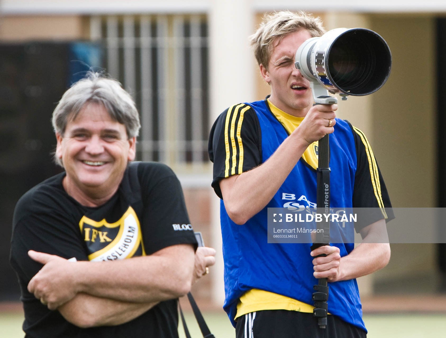 Bobby Alm Nilsson bakom kameran