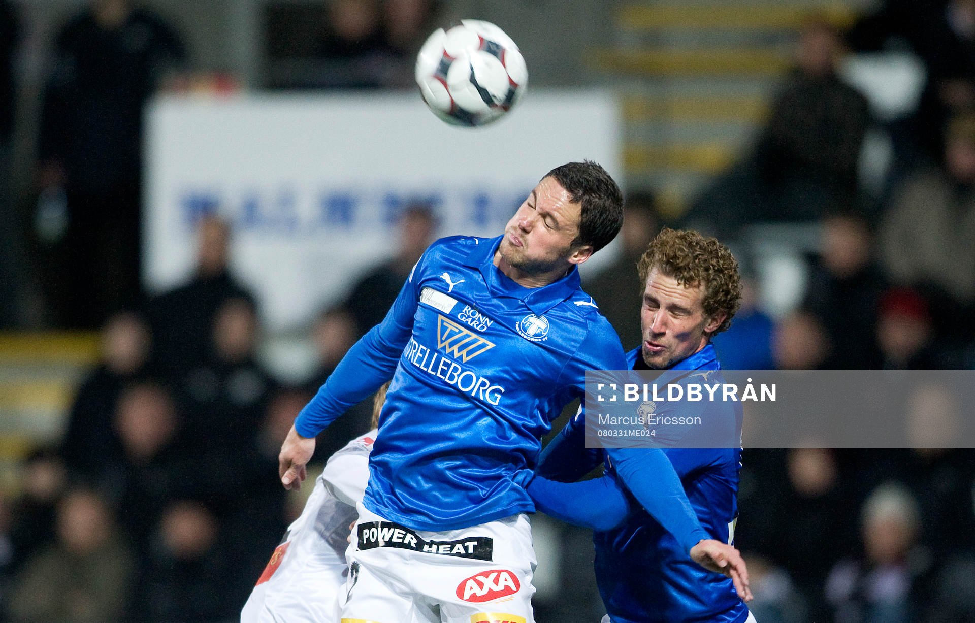 Jens Sloth, Trelleborg, rensar undan