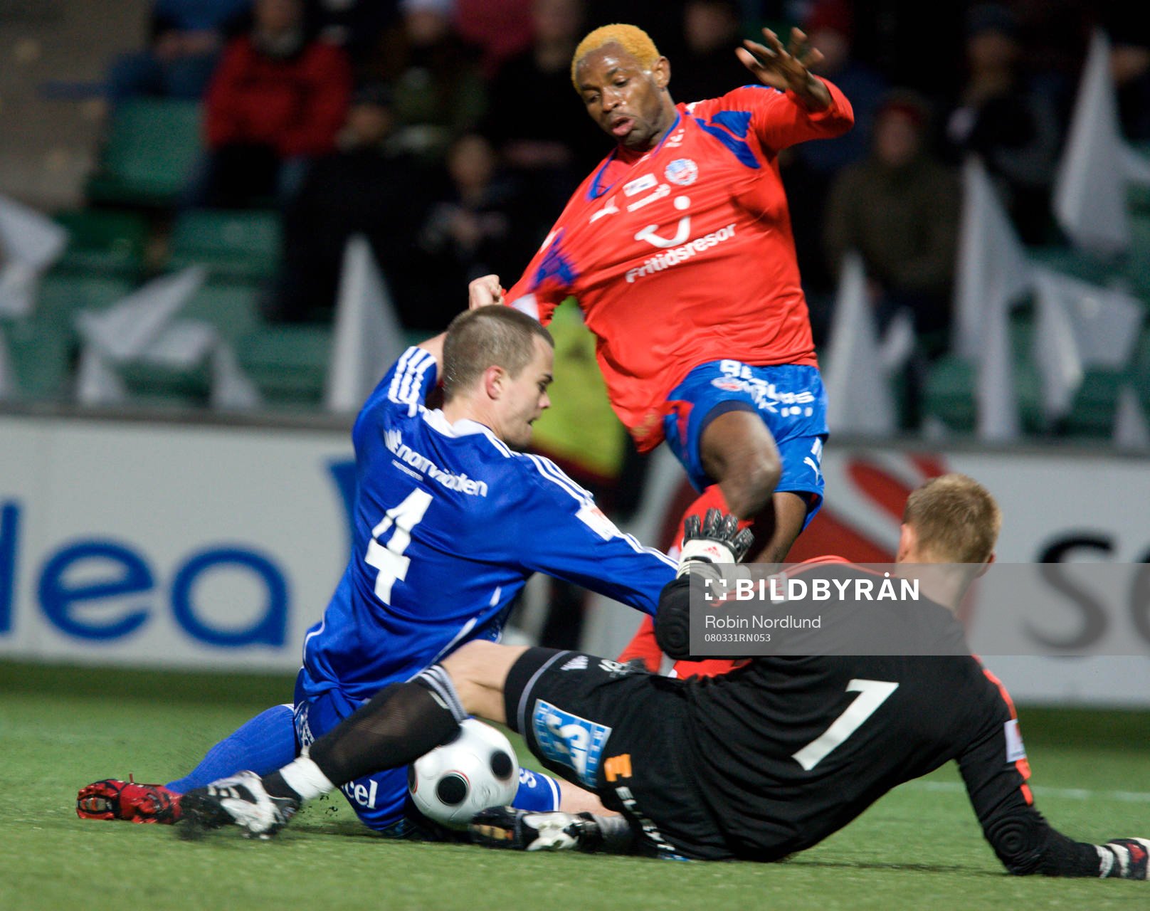 René Makondele, Helsingborg och Sverrir Gardarsson,