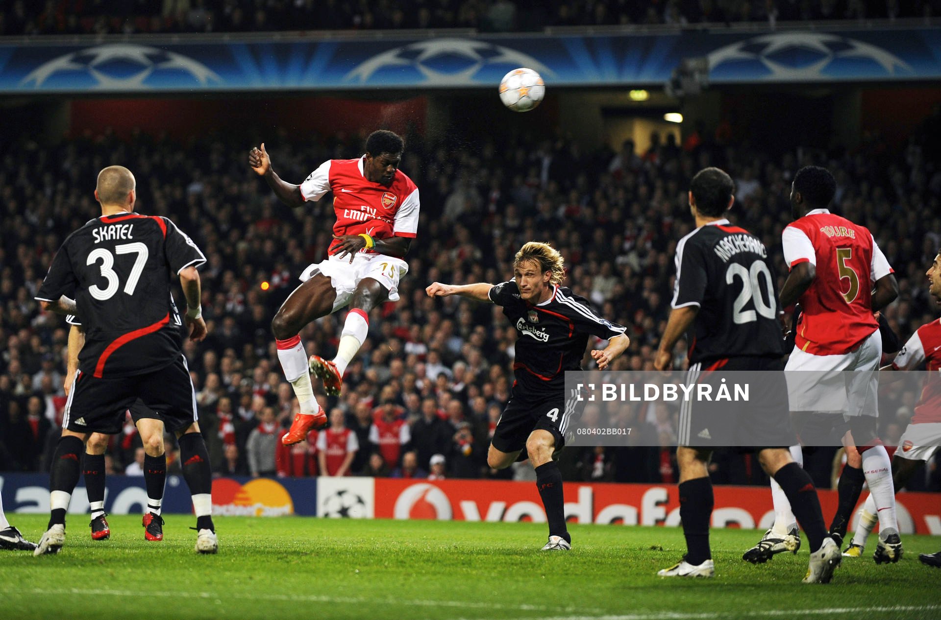  Emmanuel Adebayor