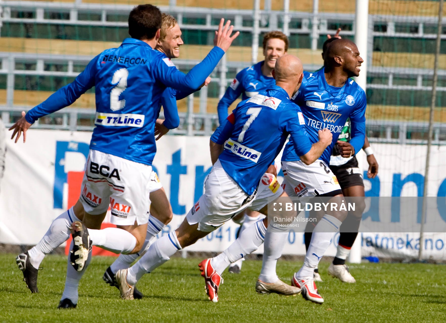  Paulino Lopes Tavares, Trellebrog (längst till höger) Jubel efter 2-0 målet.