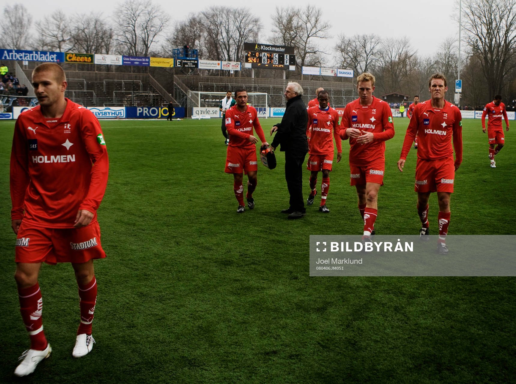 Besvikna Norrköping-spelare går av planen