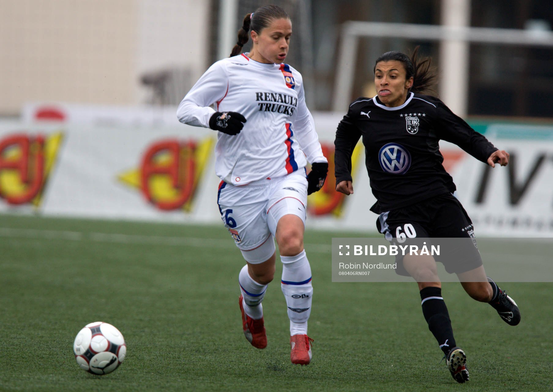 Simone Gomes Jatoba, Lyon och Marta da Silva, Umeå