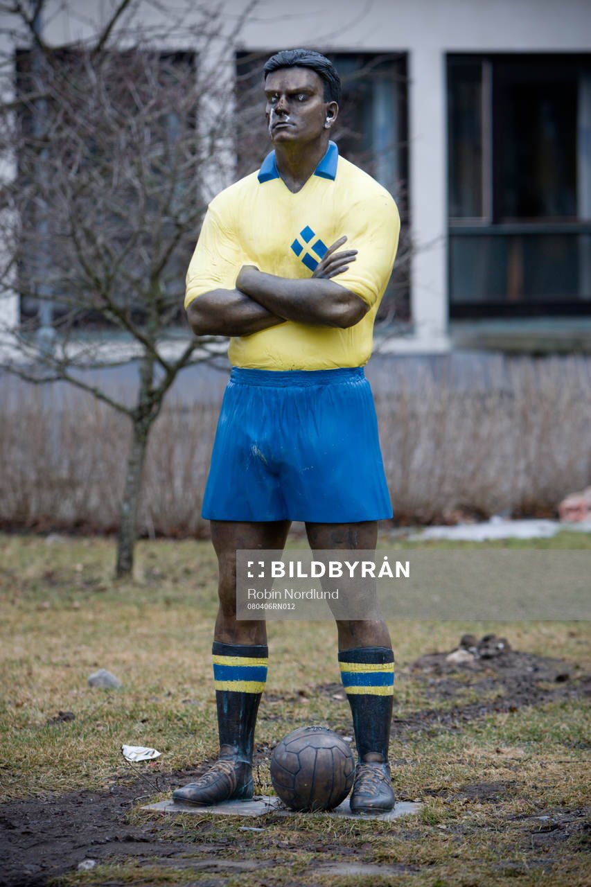 En utställning om Gunnar Nordahl hålls vid kommunkontoret