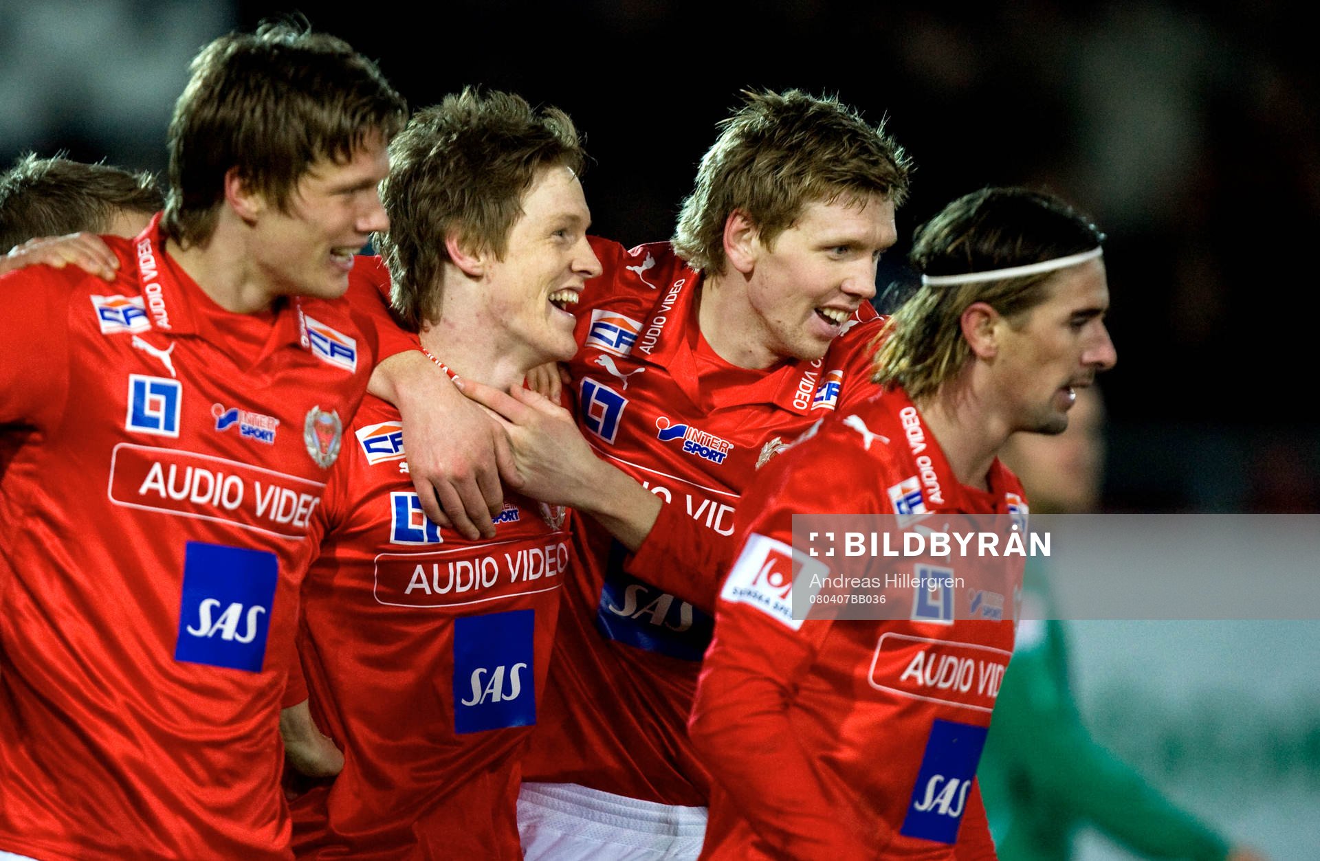 2-1 genom Rasmus Elm, Viktor Elm, David Elm och César