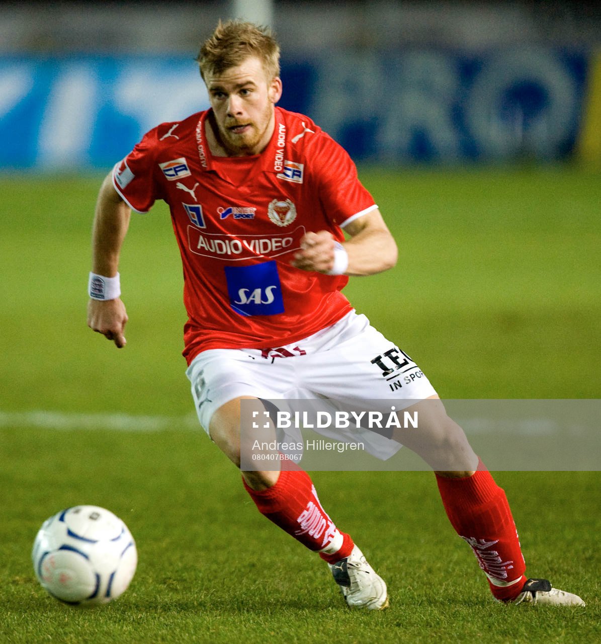  Mikael Eklund.