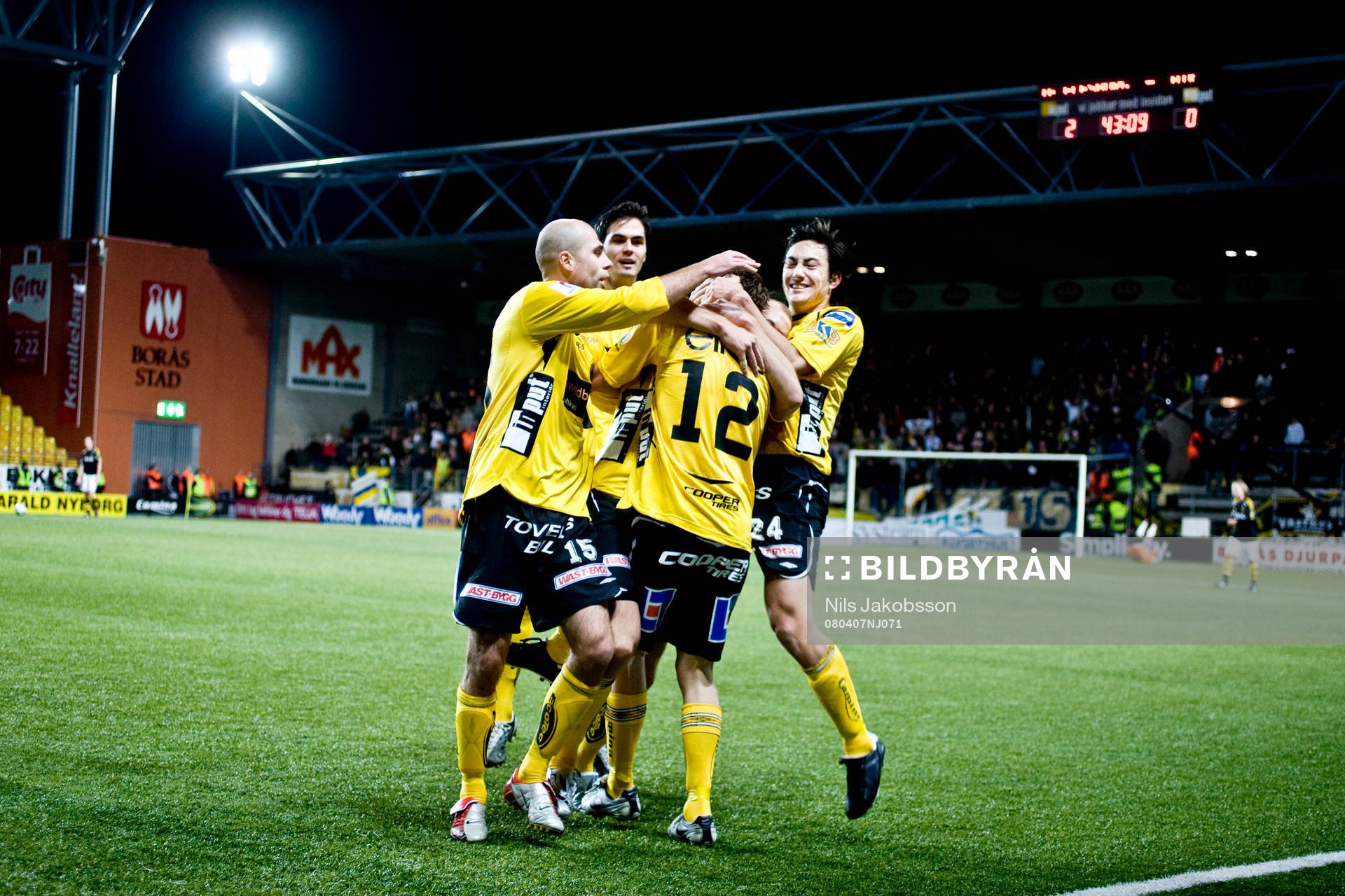  Teddy Lucic, Denni Avdic, Joakim Sjöhage, Stefan Ishizaki, Elfsborg, jubel.