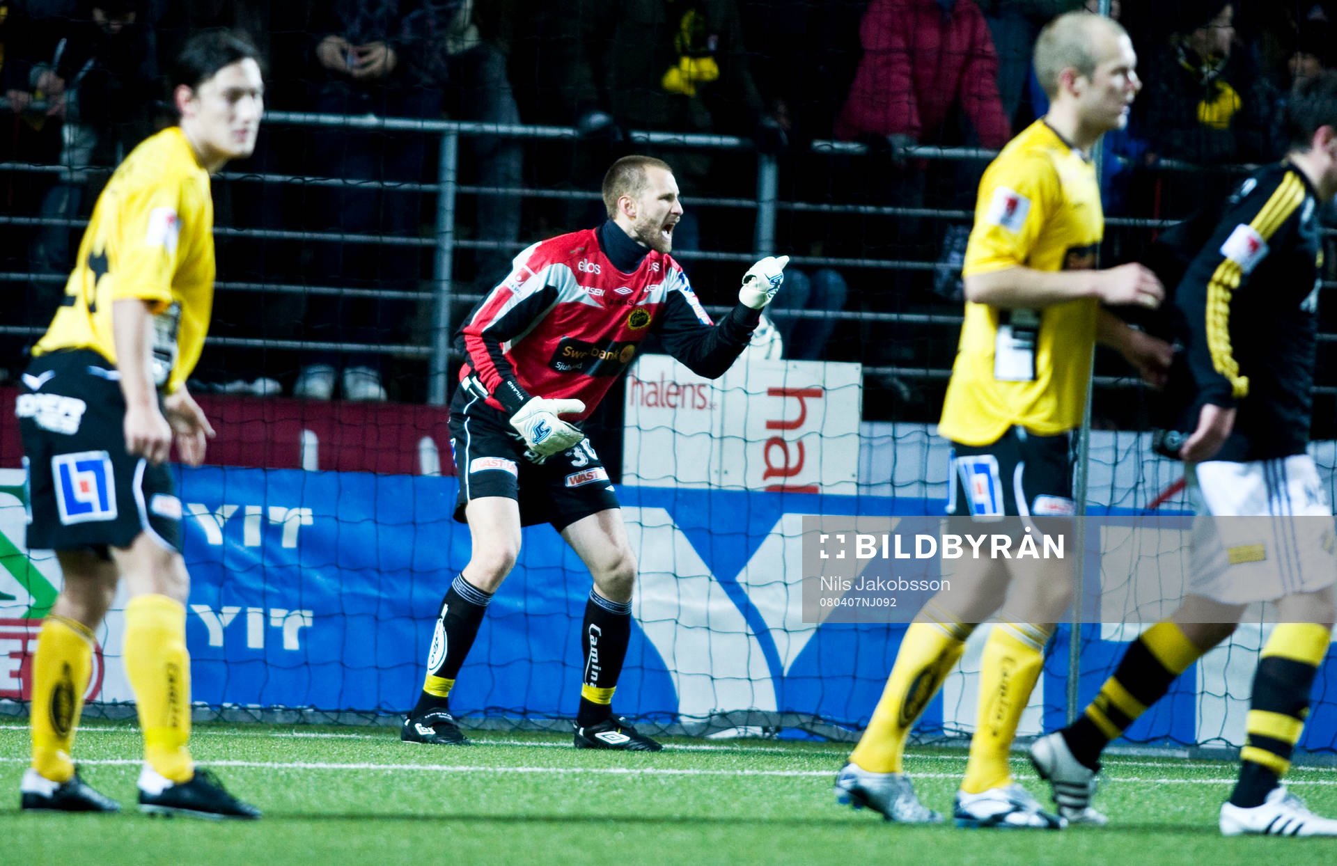 Johan Wiland, målvakt, Elfsborg, skriker på sina