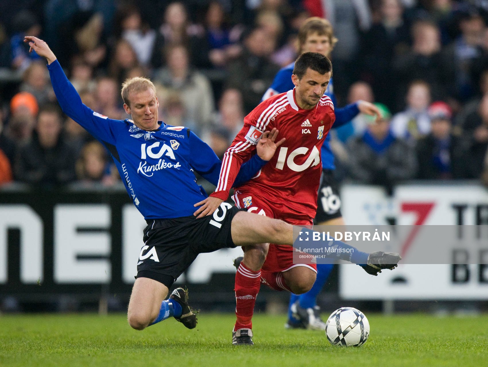 Andreas Johansson bryter Eldin Karisik