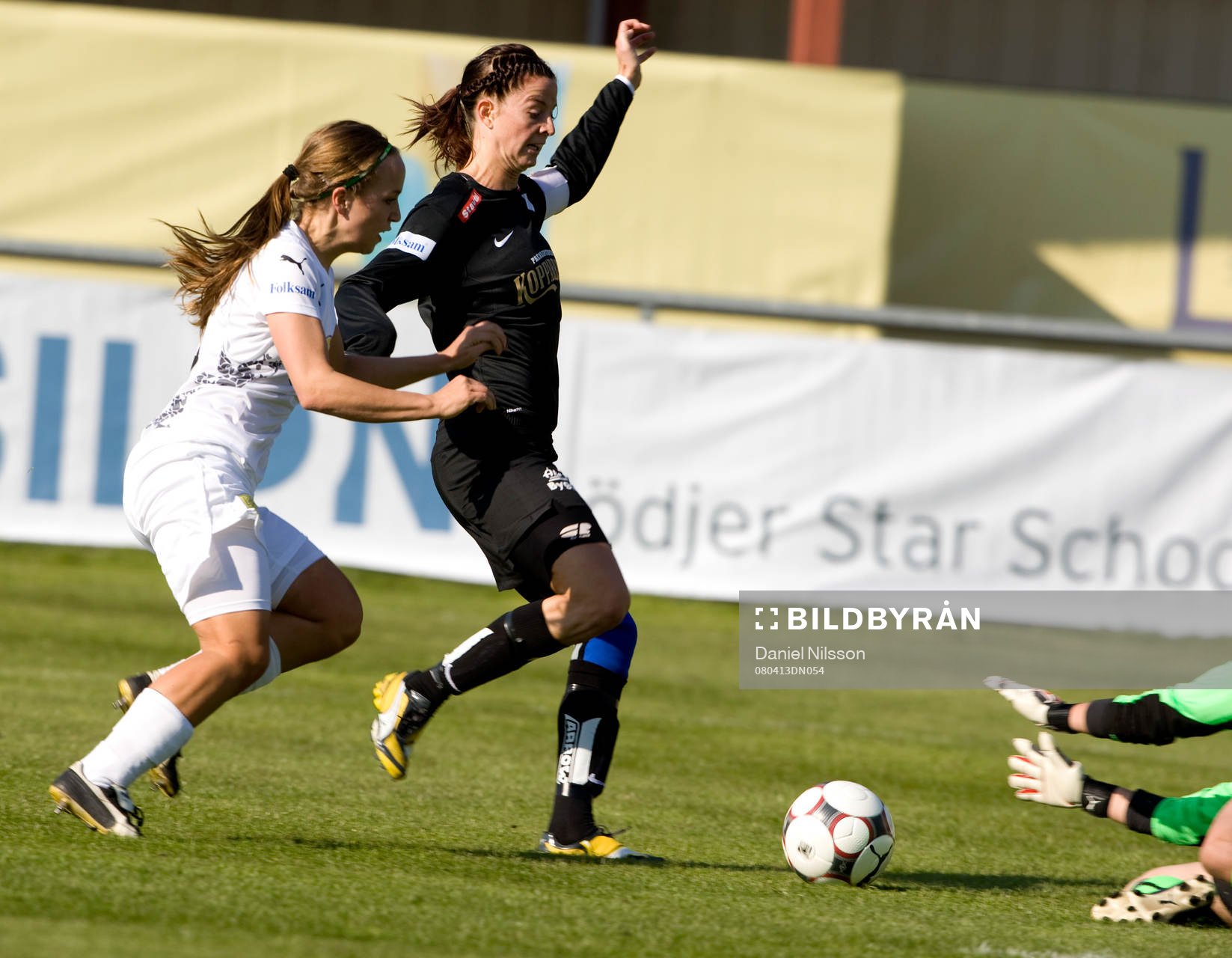 Lotta Schelin, Göteborg och Malin Levenstad och Stephanie