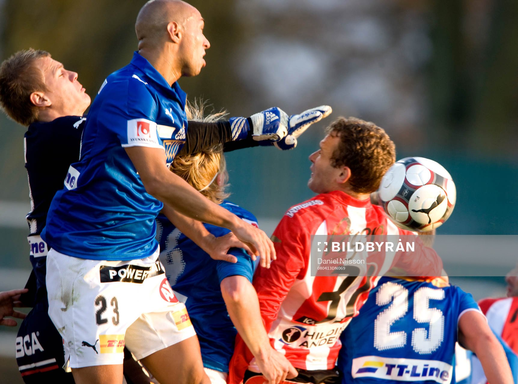  Johan Dahlin, målvakt, Trelleborg och Max Fuxberg, Trelleborg och Jonathan Johansson, Malmö.