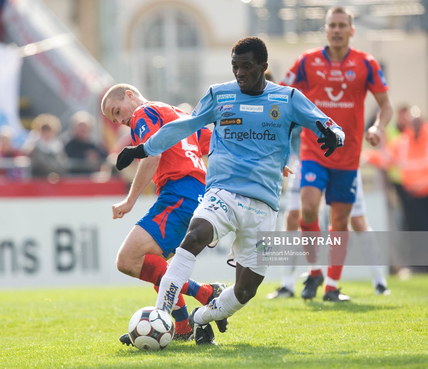 Yussif Chibsah, Gefle, håller undan för Christoffer