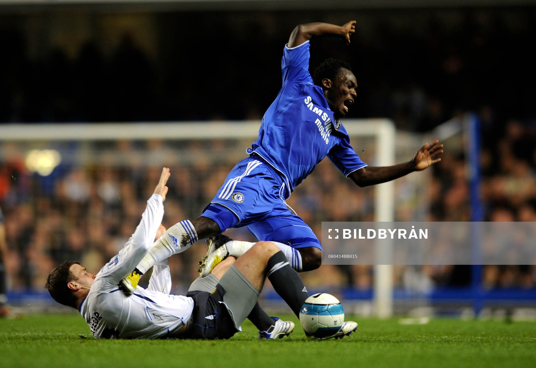Michael Essien, Chelsea och Ryan Taylor, Wigan