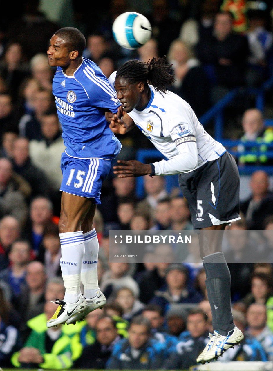 Florent Malouda, Chelsea och Mario Melchiot, Wigan